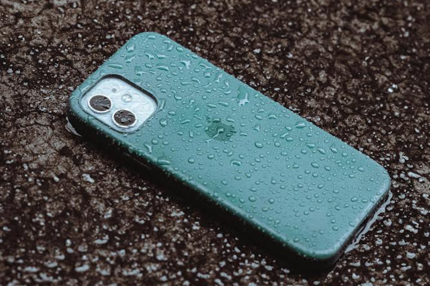 Un Chapuzón de Desastre: El Daño por Agua